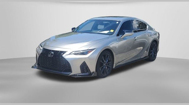 2023 Lexus IS